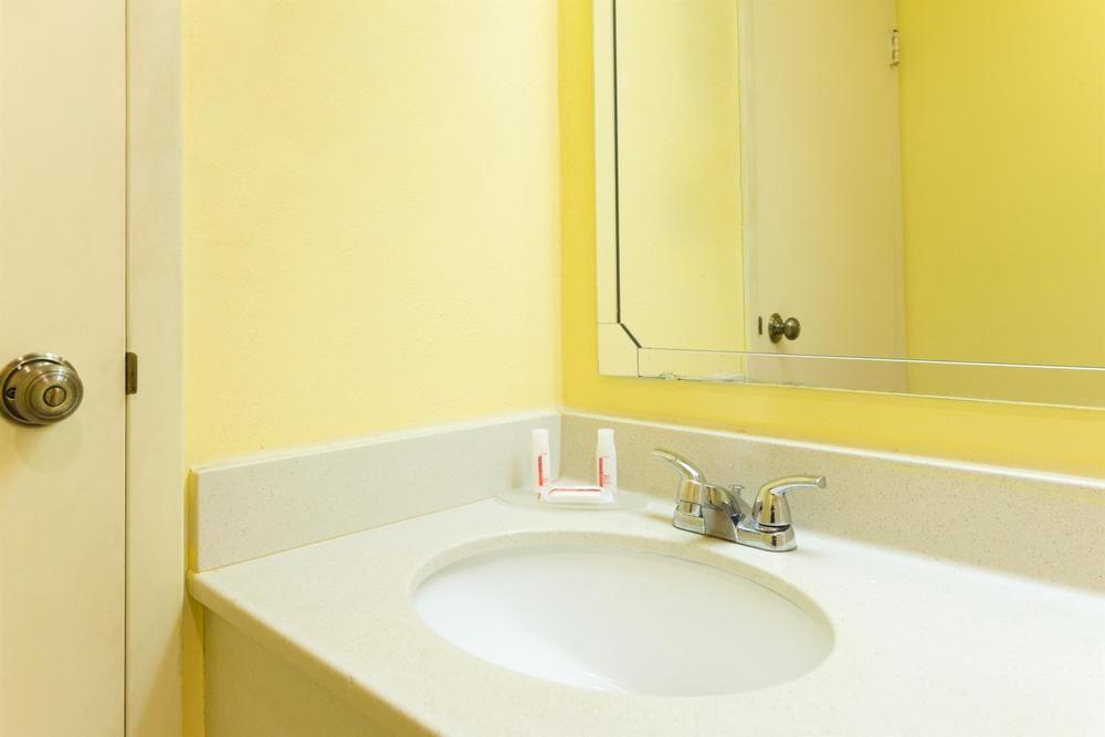 Motel 6 Springfield, Il - Airport Bagian luar foto