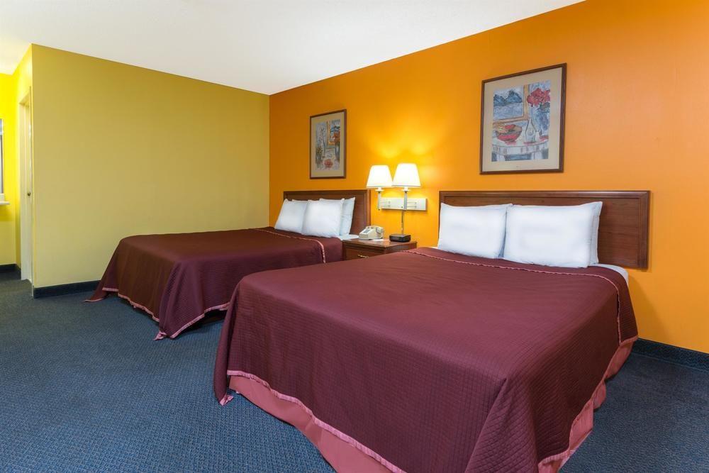 Motel 6 Springfield, Il - Airport Bagian luar foto